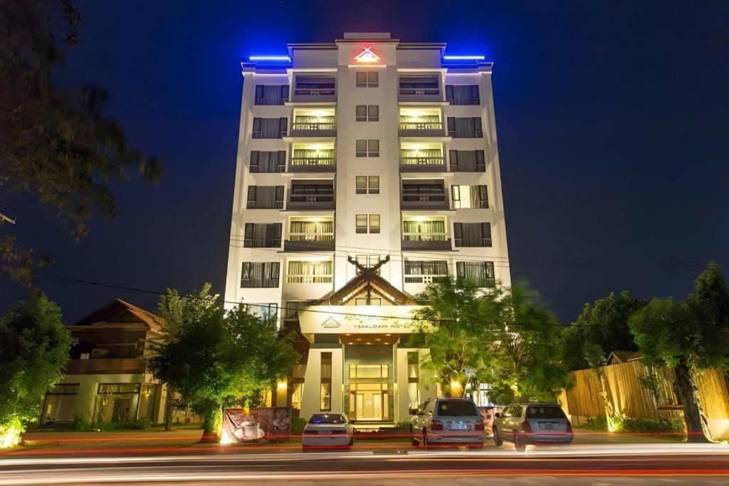 Yeak Loam Hotel Banlung Exterior photo