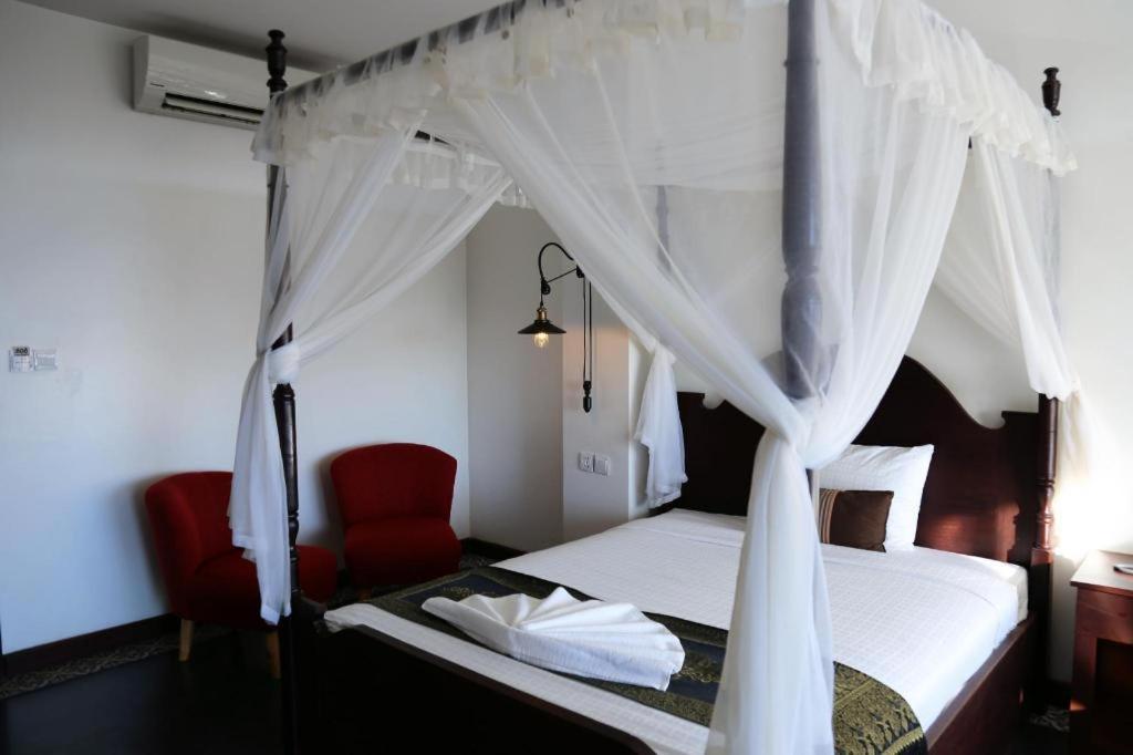 Yeak Loam Hotel Banlung Exterior photo